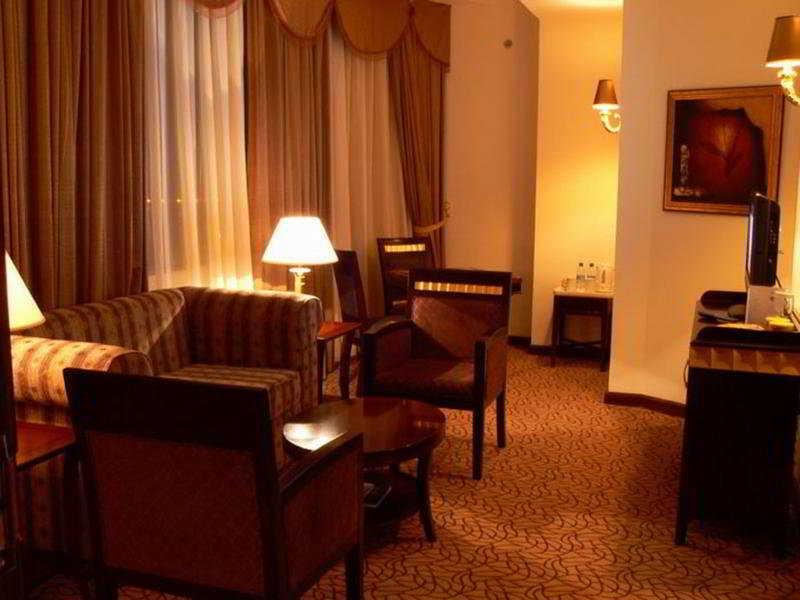 Gloria Hotel Доха Экстерьер фото
