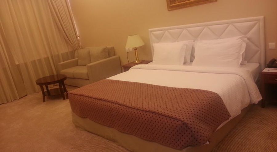 Gloria Hotel Доха Экстерьер фото